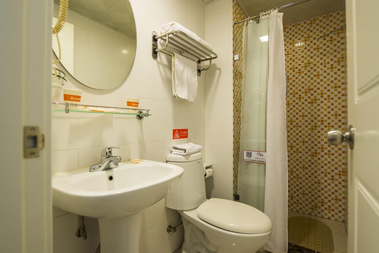Home Inn Tianjin Weijin Road Tianjin University Kültér fotó
